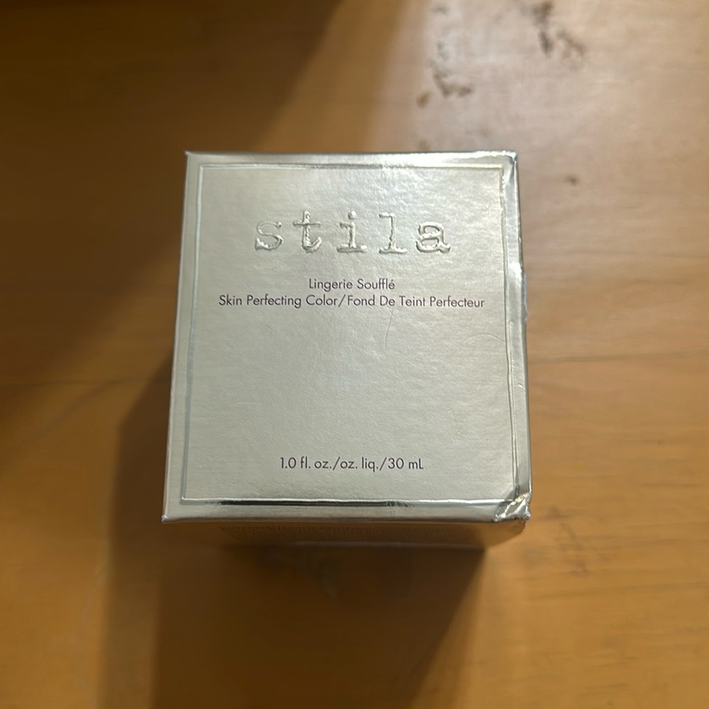 Stila Lingerie Soufflé - Shade 8.0